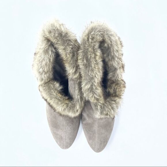 Vintage AVON Pull On Booties Taupe Suede Faux-Fur Heeled Women’s Size 10 - Picture 2 of 9